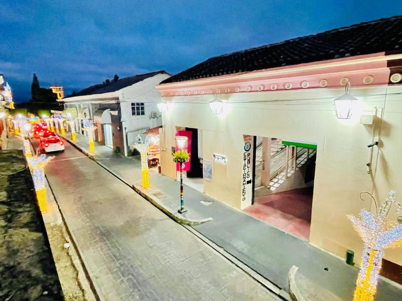Hotel Edelmira Comitan de Dominguez Bagian luar foto