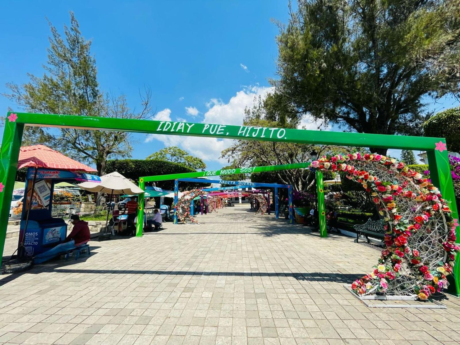 Hotel Edelmira Comitan de Dominguez Bagian luar foto