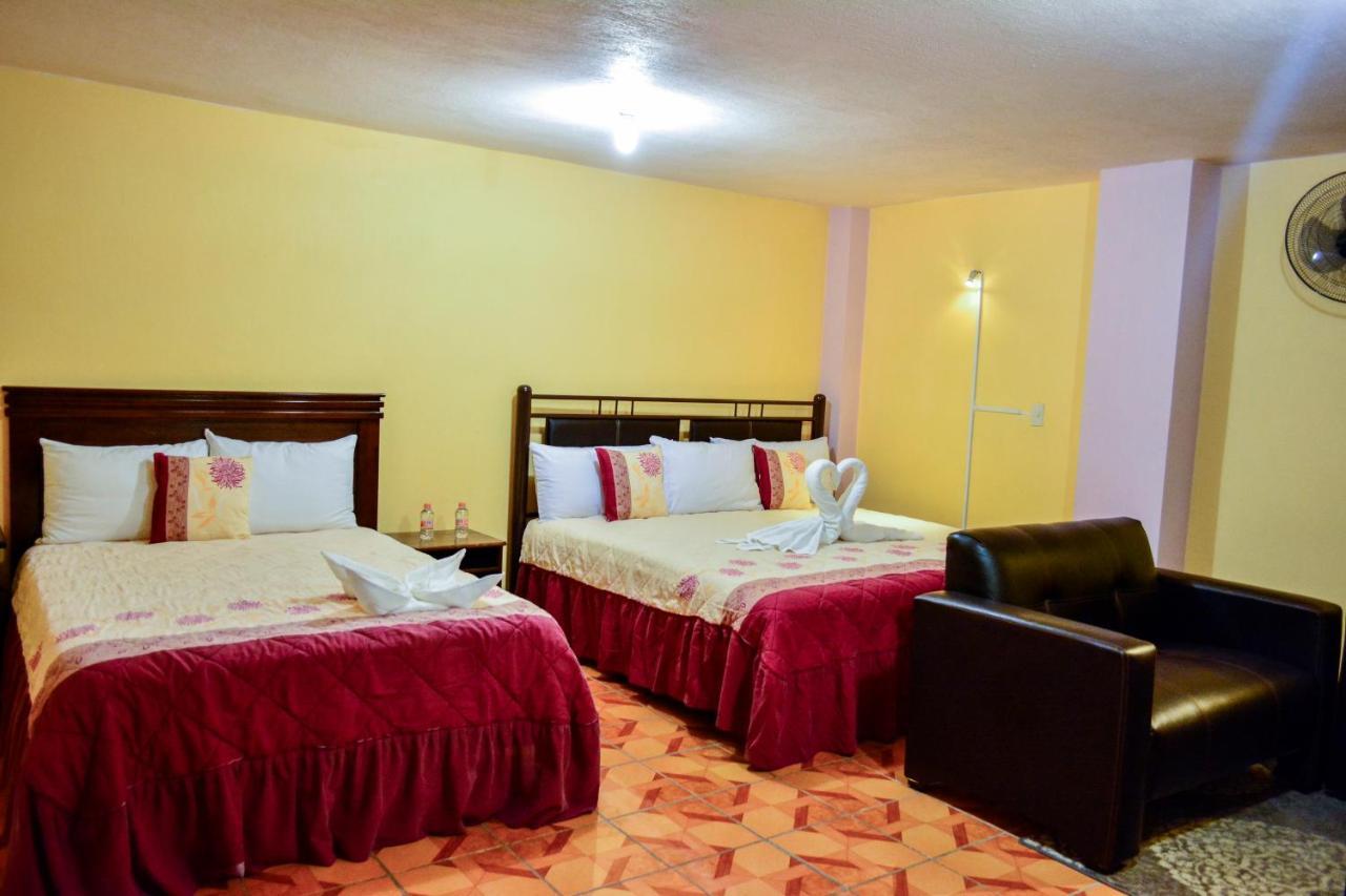 Hotel Edelmira Comitan de Dominguez Bagian luar foto